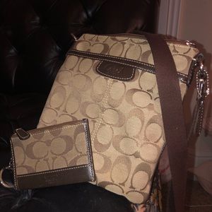 Coach Signature Crossbody & key wallet